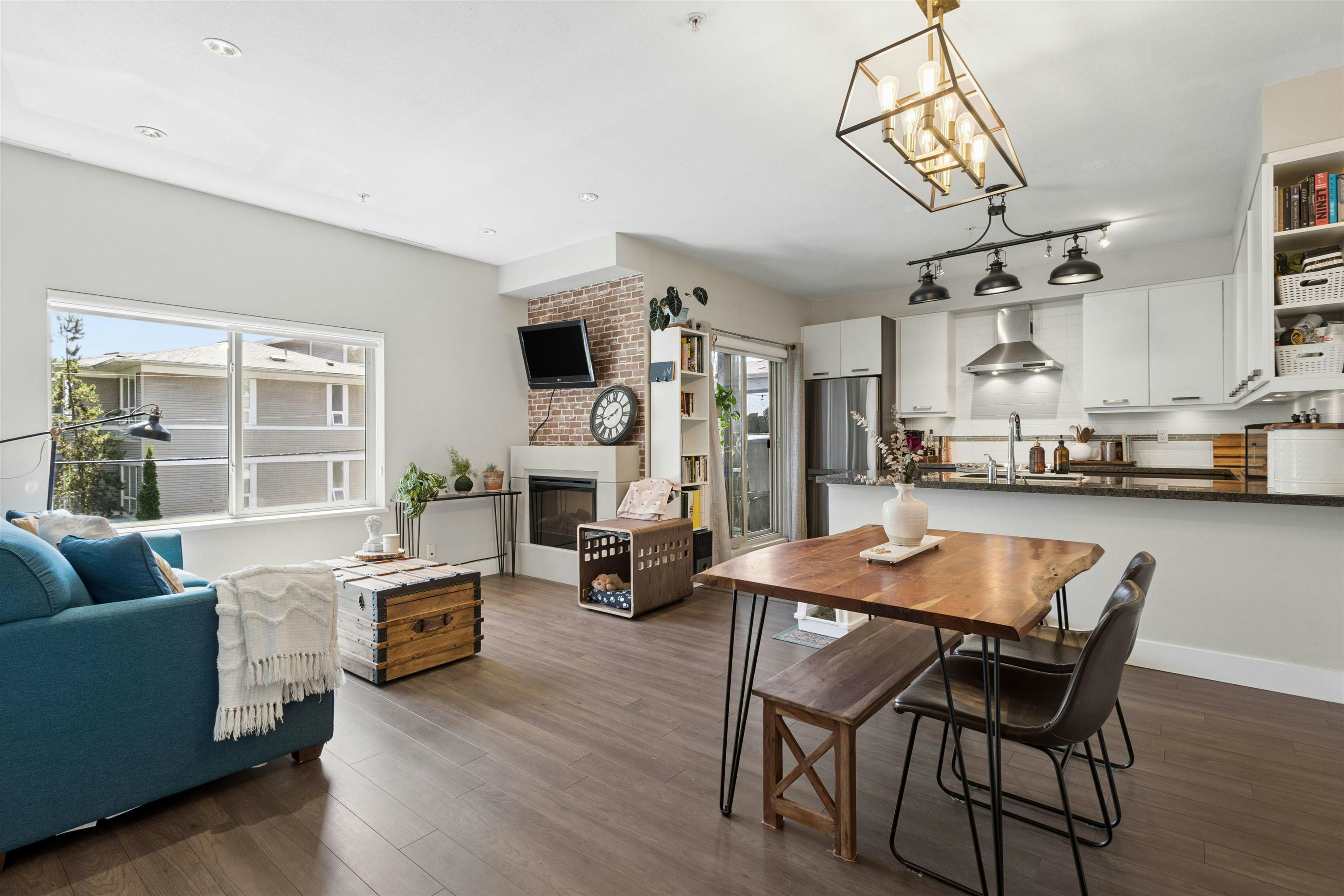 206-1273 Marine Drive, North Vancouver, BC, V7P 1T3 - 8