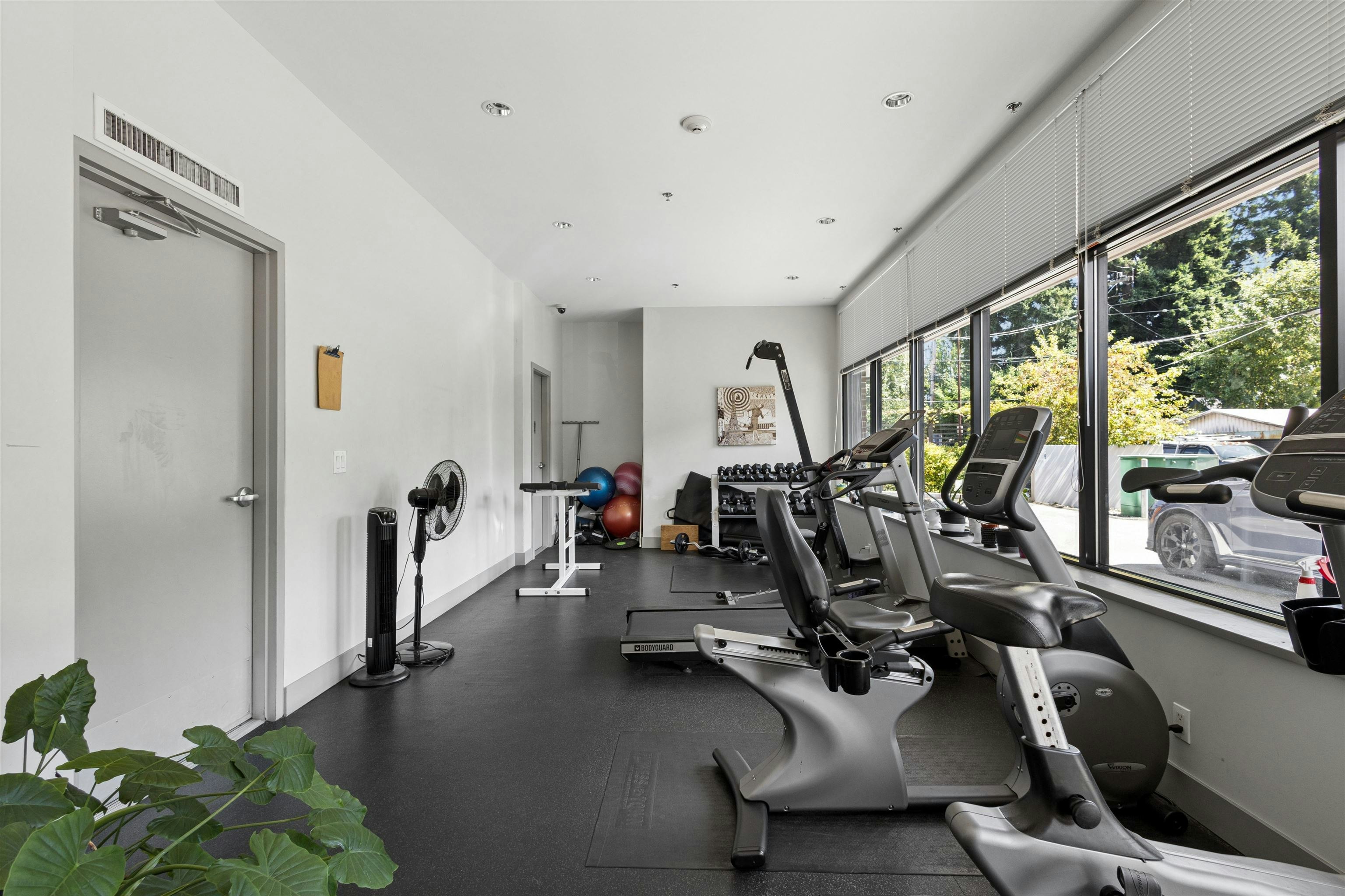 206-1273 Marine Drive, North Vancouver, BC, V7P 1T3 - 14