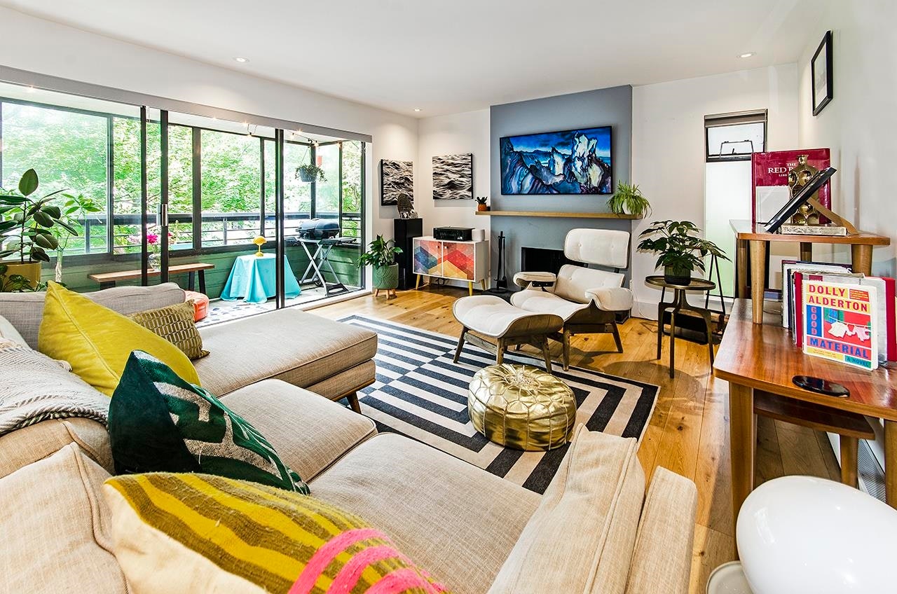 205-1355 Harwood Street, Vancouver, BC, V6E 3W3