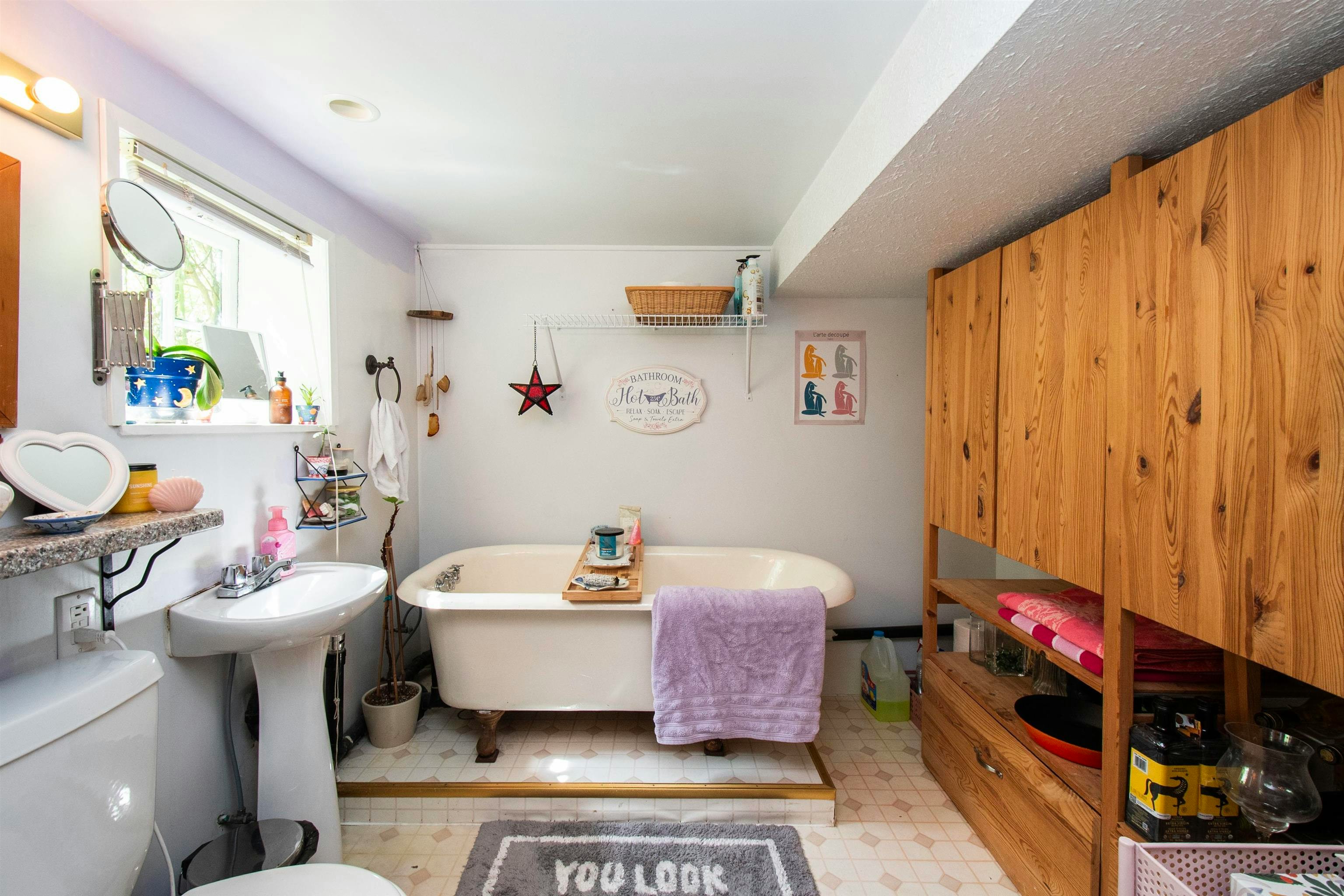 1560 Macgowan Avenue, North Vancouver, BC, V7P 2X2 - 30