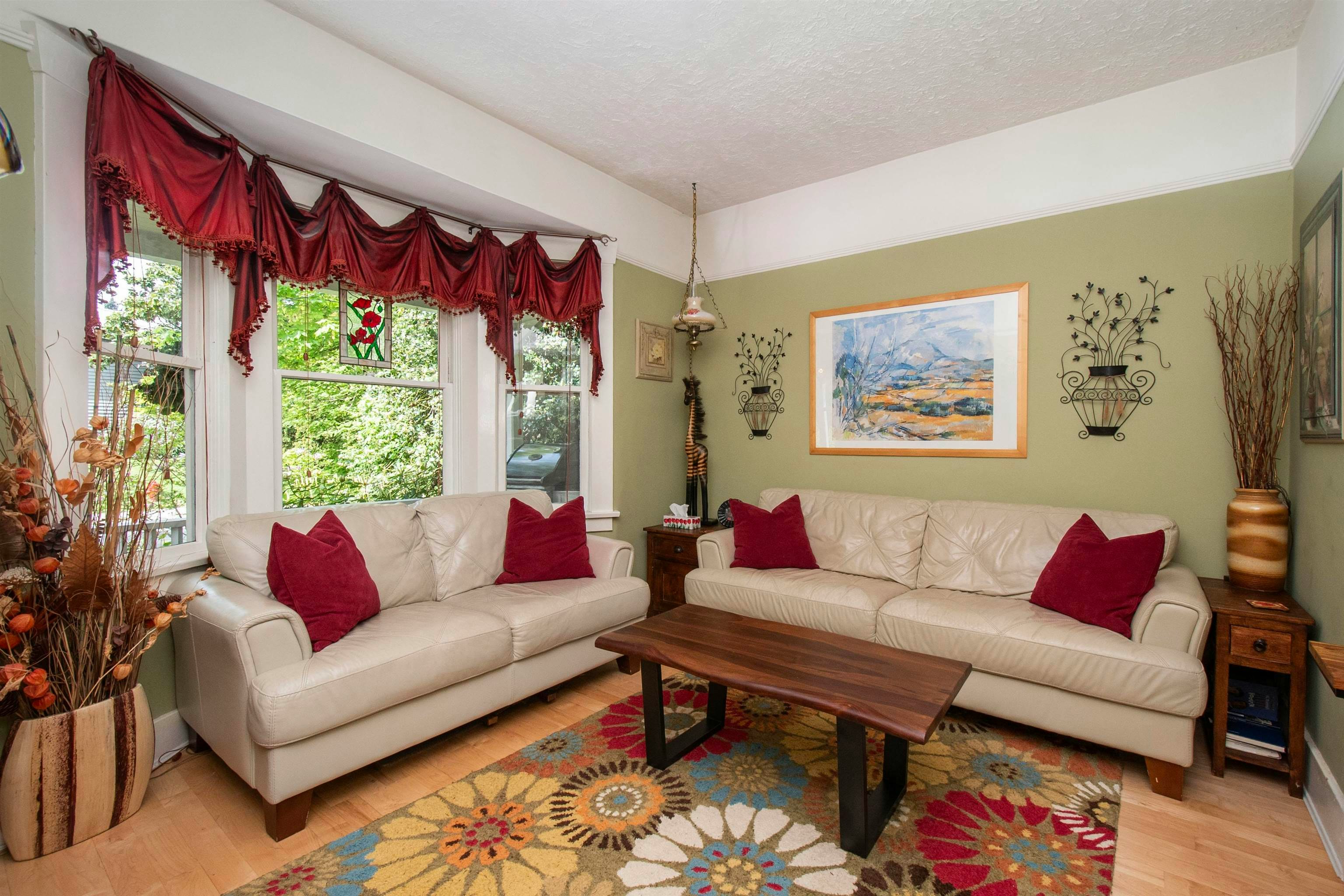 1560 Macgowan Avenue, North Vancouver, BC, V7P 2X2 - 7