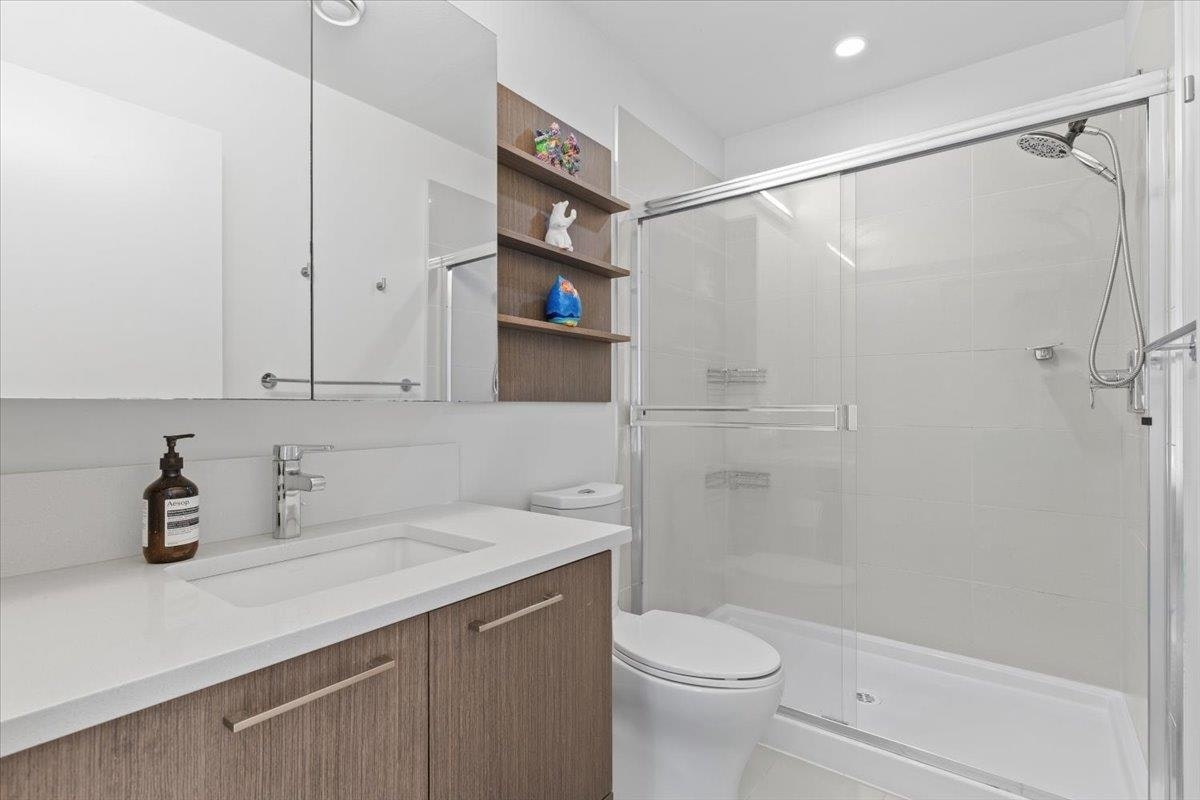313-5981 Gray Avenue, Vancouver, BC, V6S 0G1 - 17