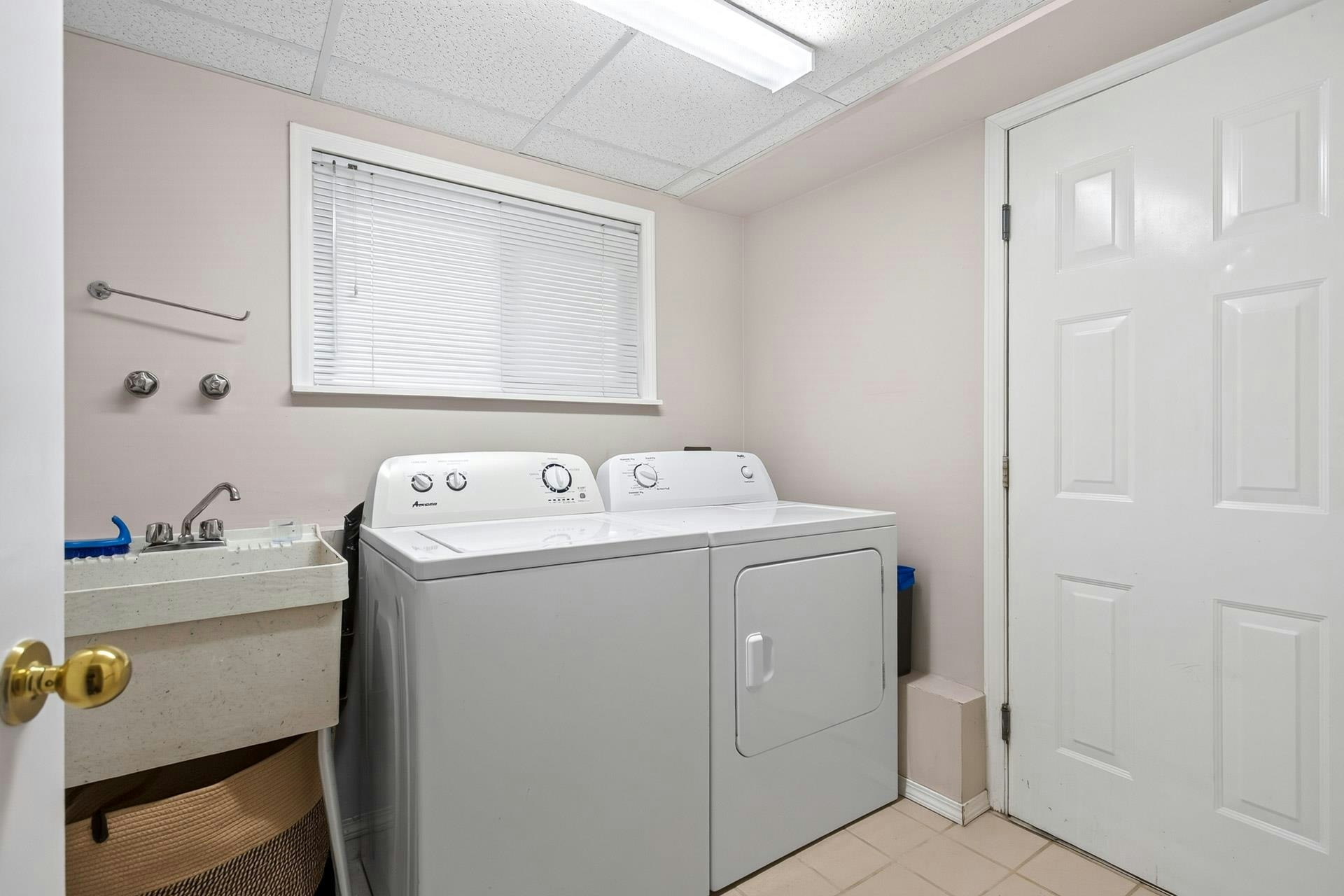 1614 Connaught Drive, Port Coquitlam, BC, V3C 4G8 - 30