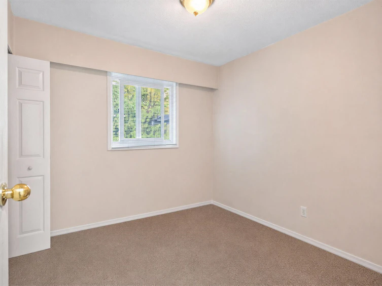 1614 Connaught Drive, Port Coquitlam, BC, V3C 4G8 - 19