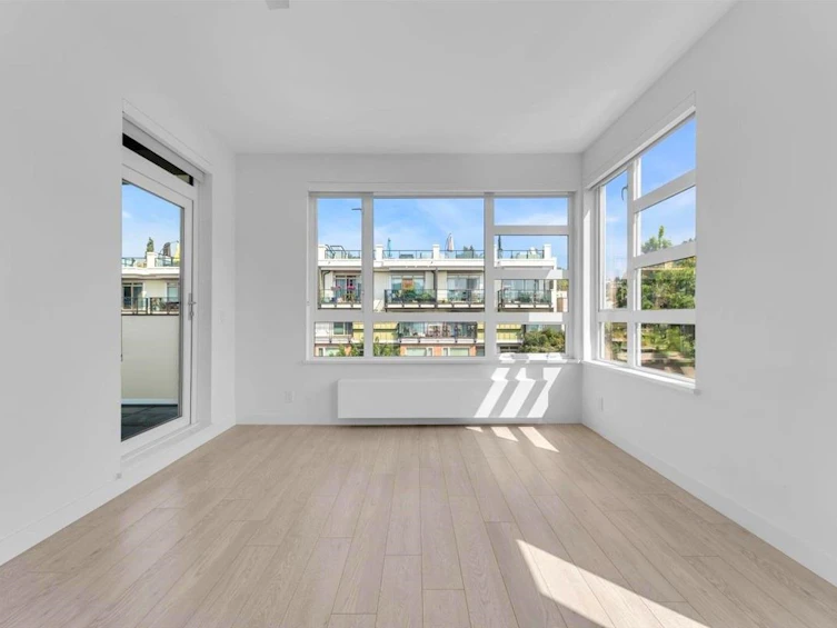 315-711 W 14th Street, North Vancouver, BC, V7M 3E8 - 2