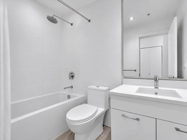 315-711 W 14th Street, North Vancouver, BC, V7M 3E8 - 16