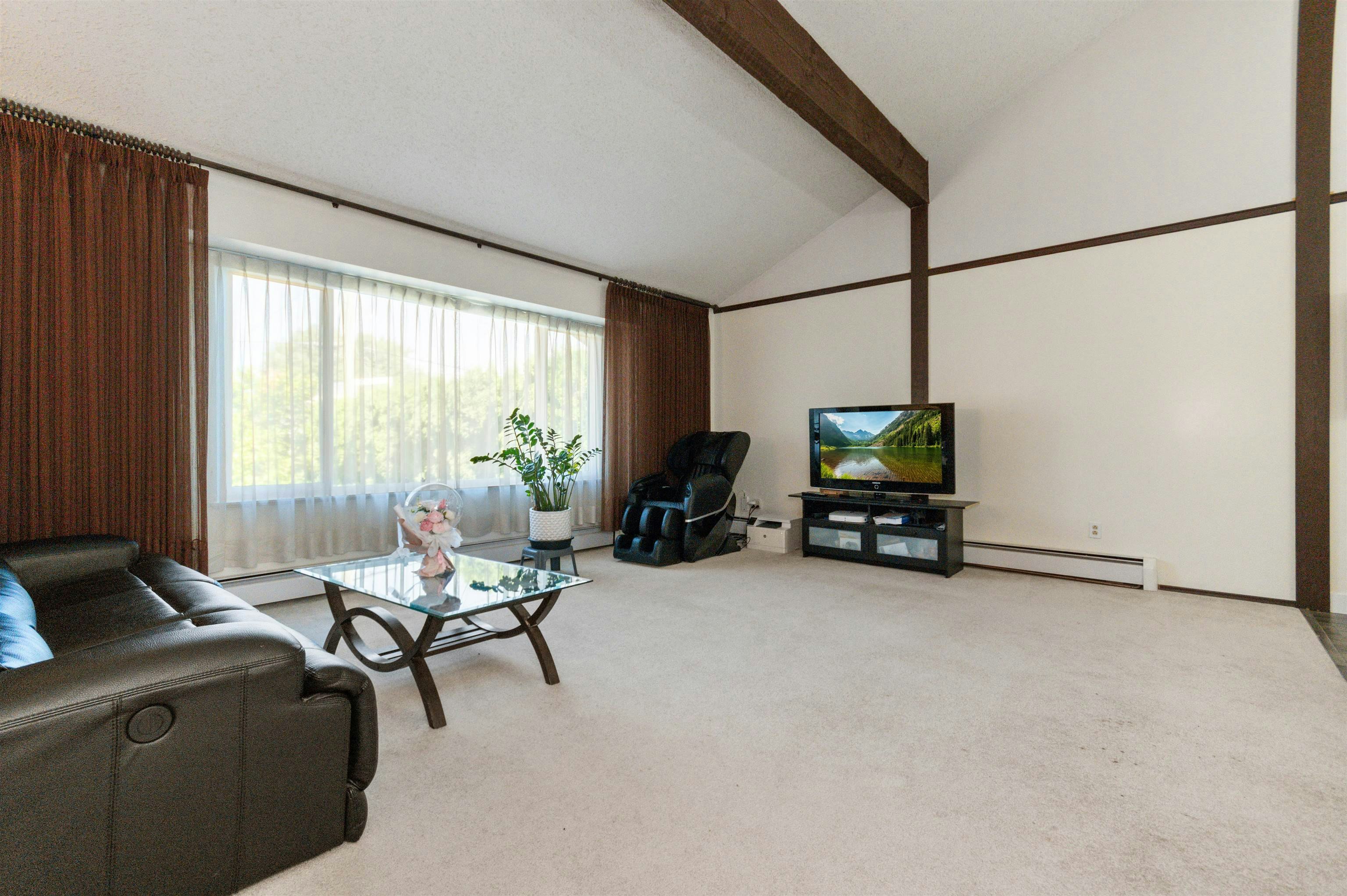46194 Greenwood Drive, Chilliwack, BC, V2R 4C8 - 8