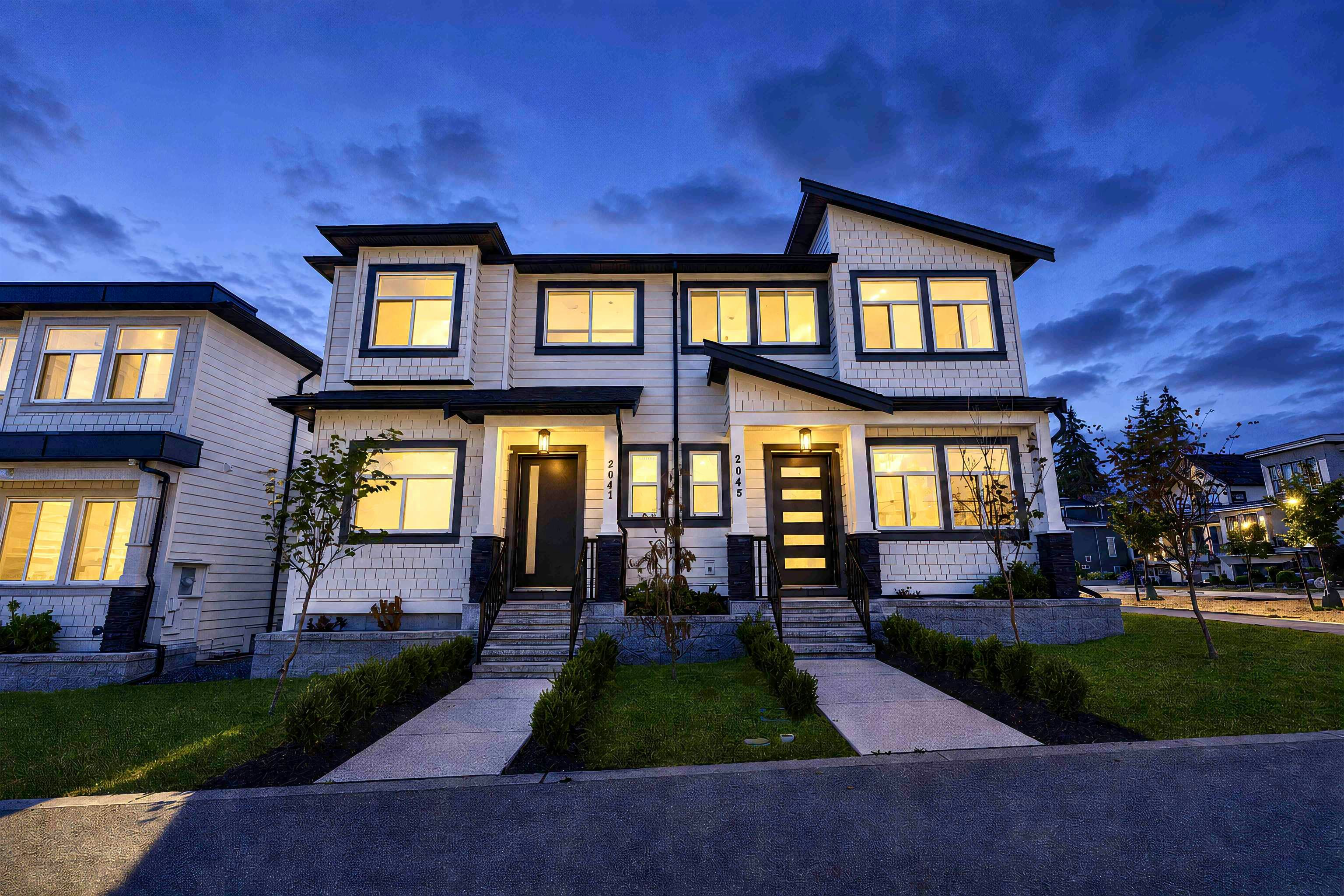 2045 168 Street, Surrey, BC, V3Z 1H1
