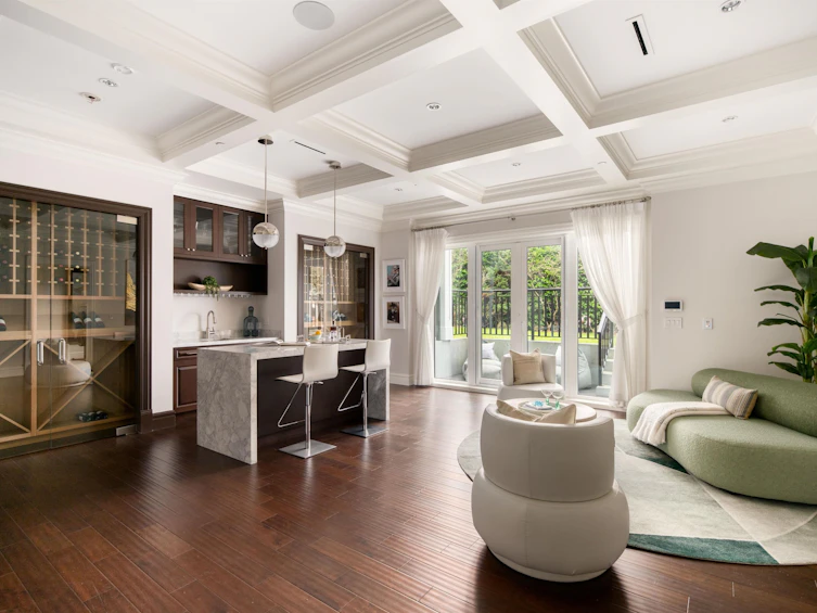 3955 W Broadway, Vancouver, BC, V6R 2C2 - 33