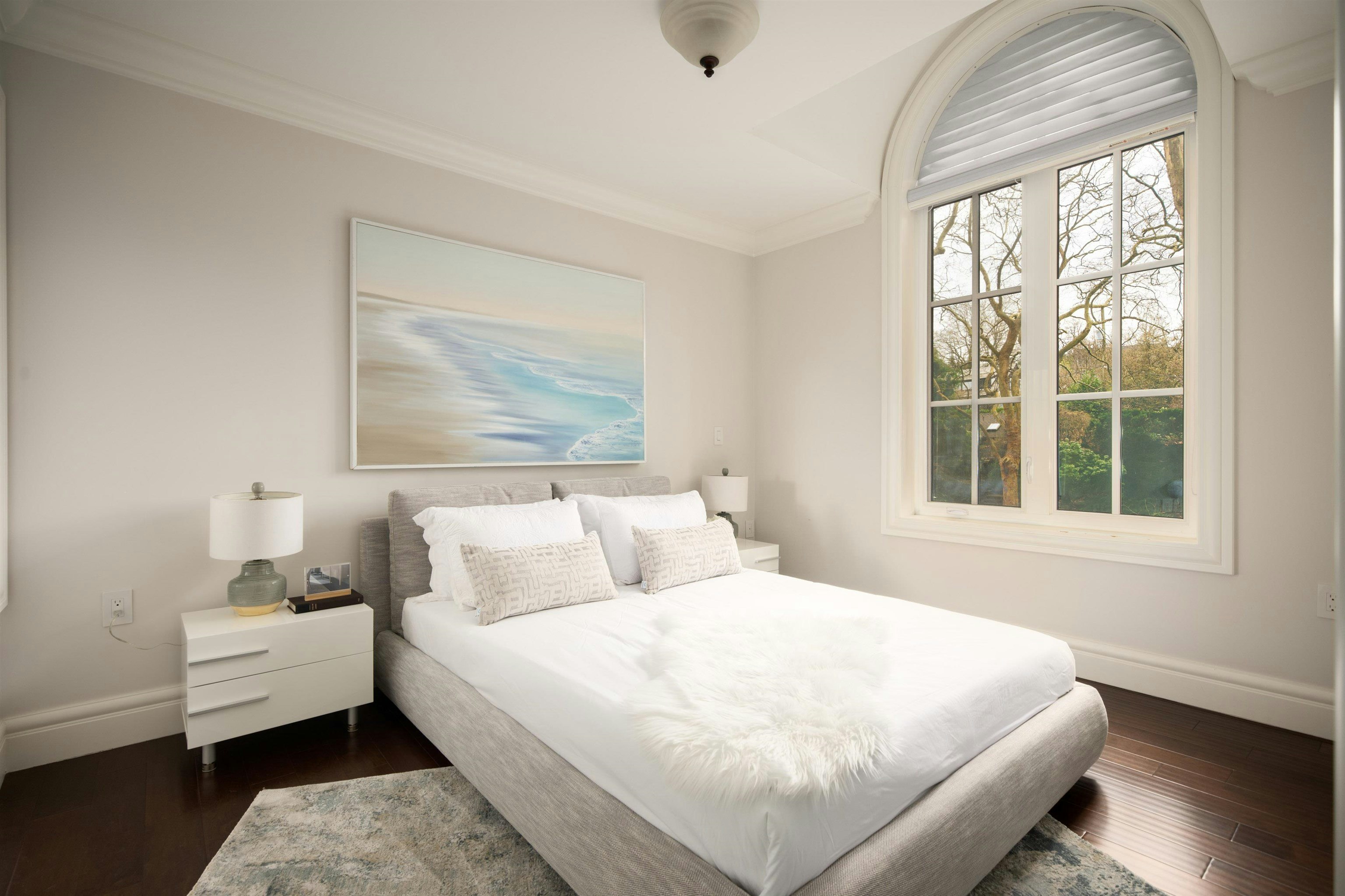 3955 W Broadway, Vancouver, BC, V6R 2C2 - 25