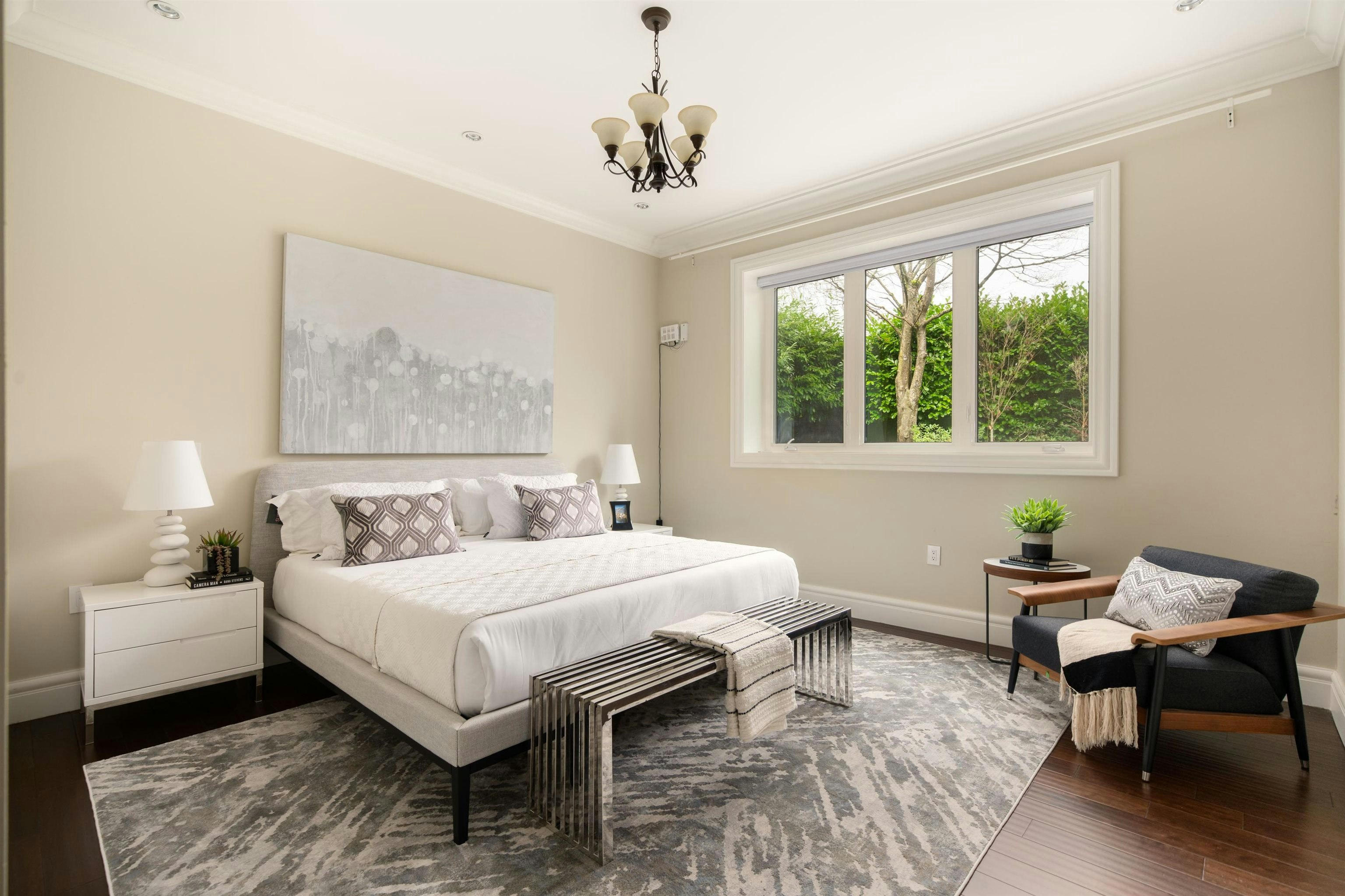 3955 W Broadway, Vancouver, BC, V6R 2C2 - 30