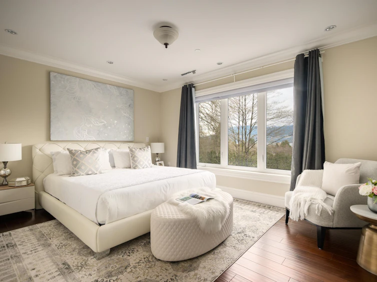 3955 W Broadway, Vancouver, BC, V6R 2C2 - 26
