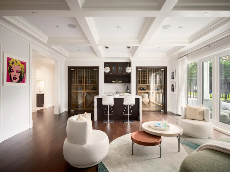 3955 W Broadway, Vancouver, BC, V6R 2C2 - 32