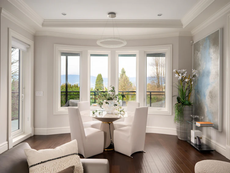 3955 W Broadway, Vancouver, BC, V6R 2C2 - 13