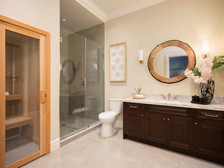 3955 W Broadway, Vancouver, BC, V6R 2C2 - 35
