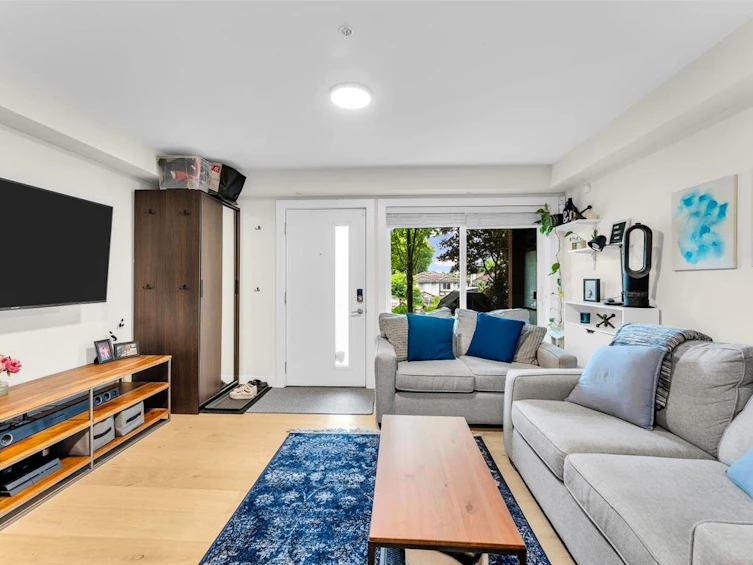 4410 Nanaimo Street, Vancouver, BC, V5N 0H7 - 6