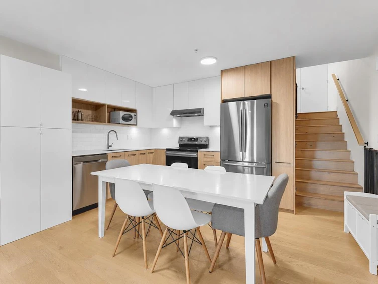 4410 Nanaimo Street, Vancouver, BC, V5N 0H7 - 8