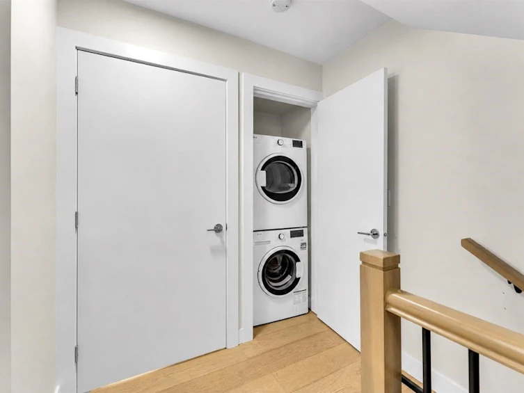 4410 Nanaimo Street, Vancouver, BC, V5N 0H7 - 23
