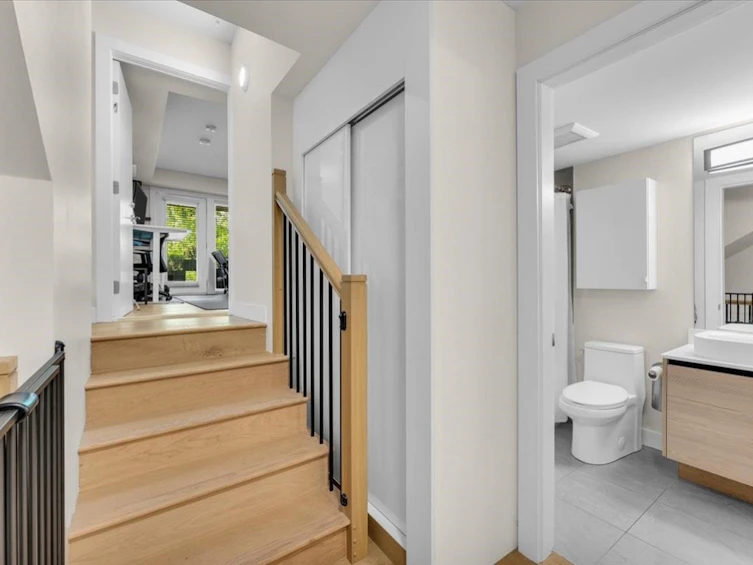 4410 Nanaimo Street, Vancouver, BC, V5N 0H7 - 15