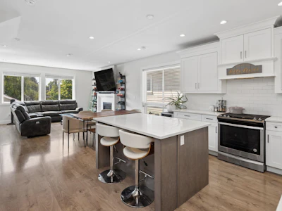 4855 Ellis Lane - 3