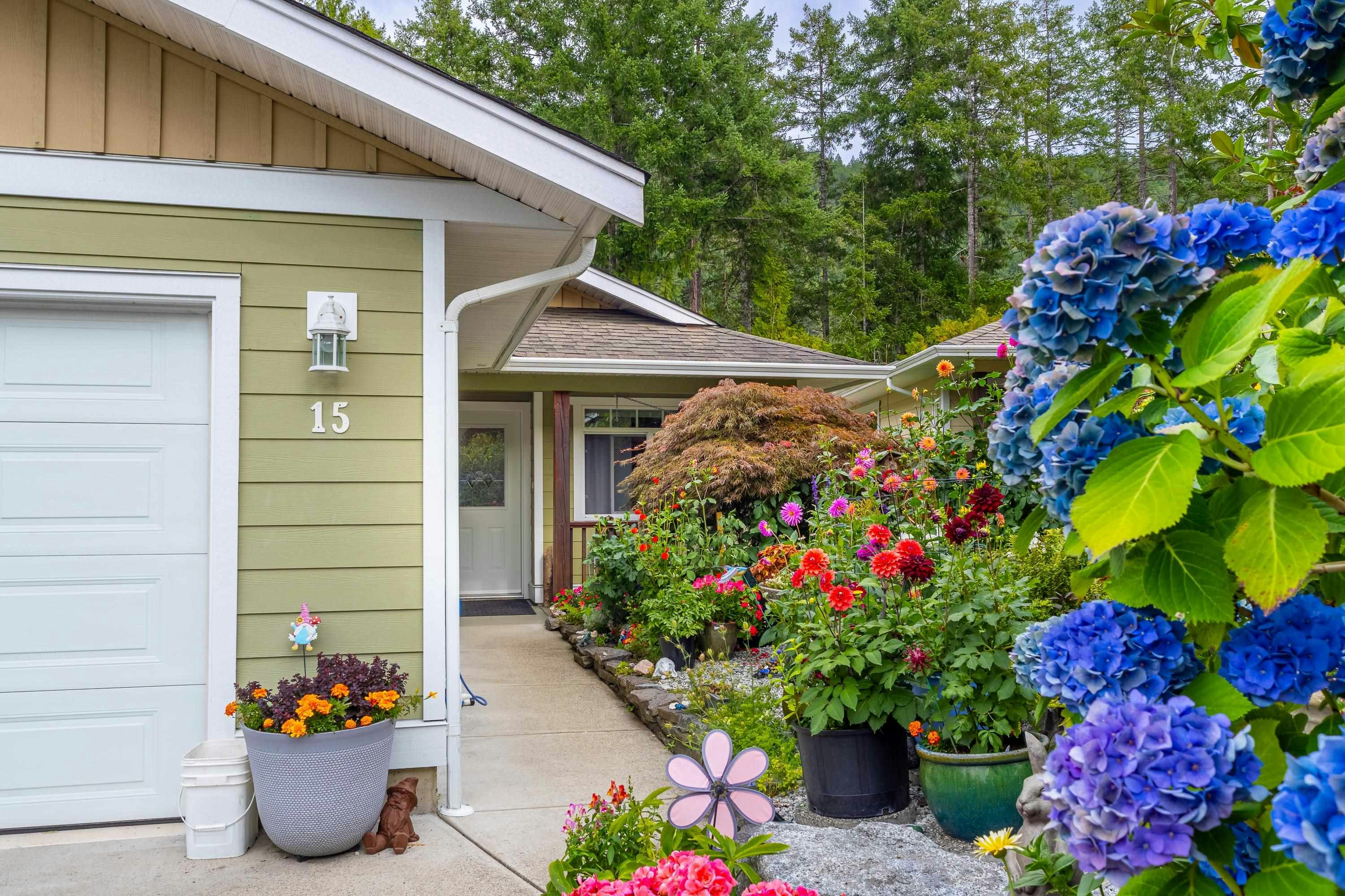 15-12710 Lagoon Road, Pender Harbour Egmont, BC, V0N 2H1