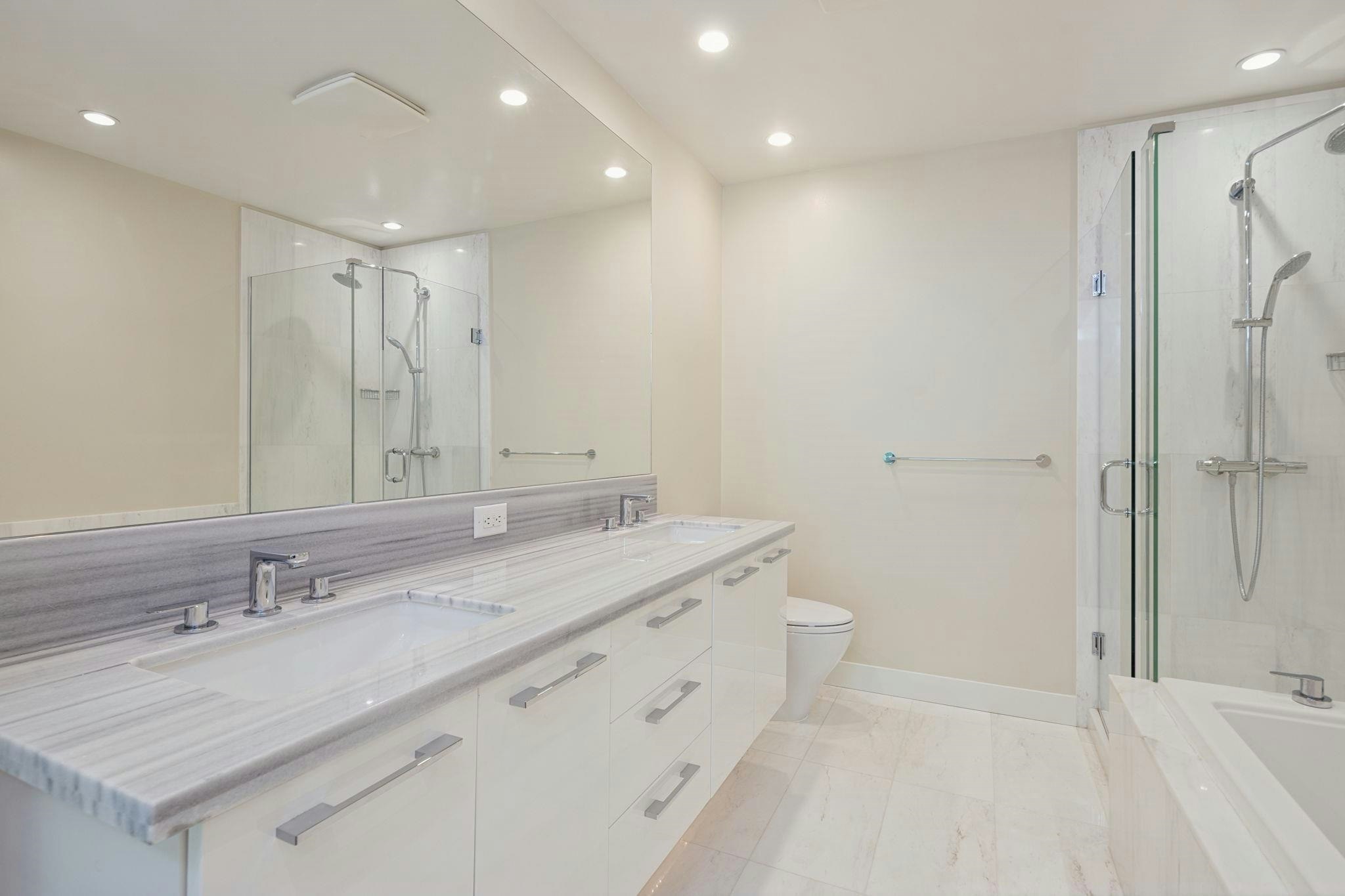710-5728 Berton Avenue, Vancouver, BC, V6S 0E5 - 23