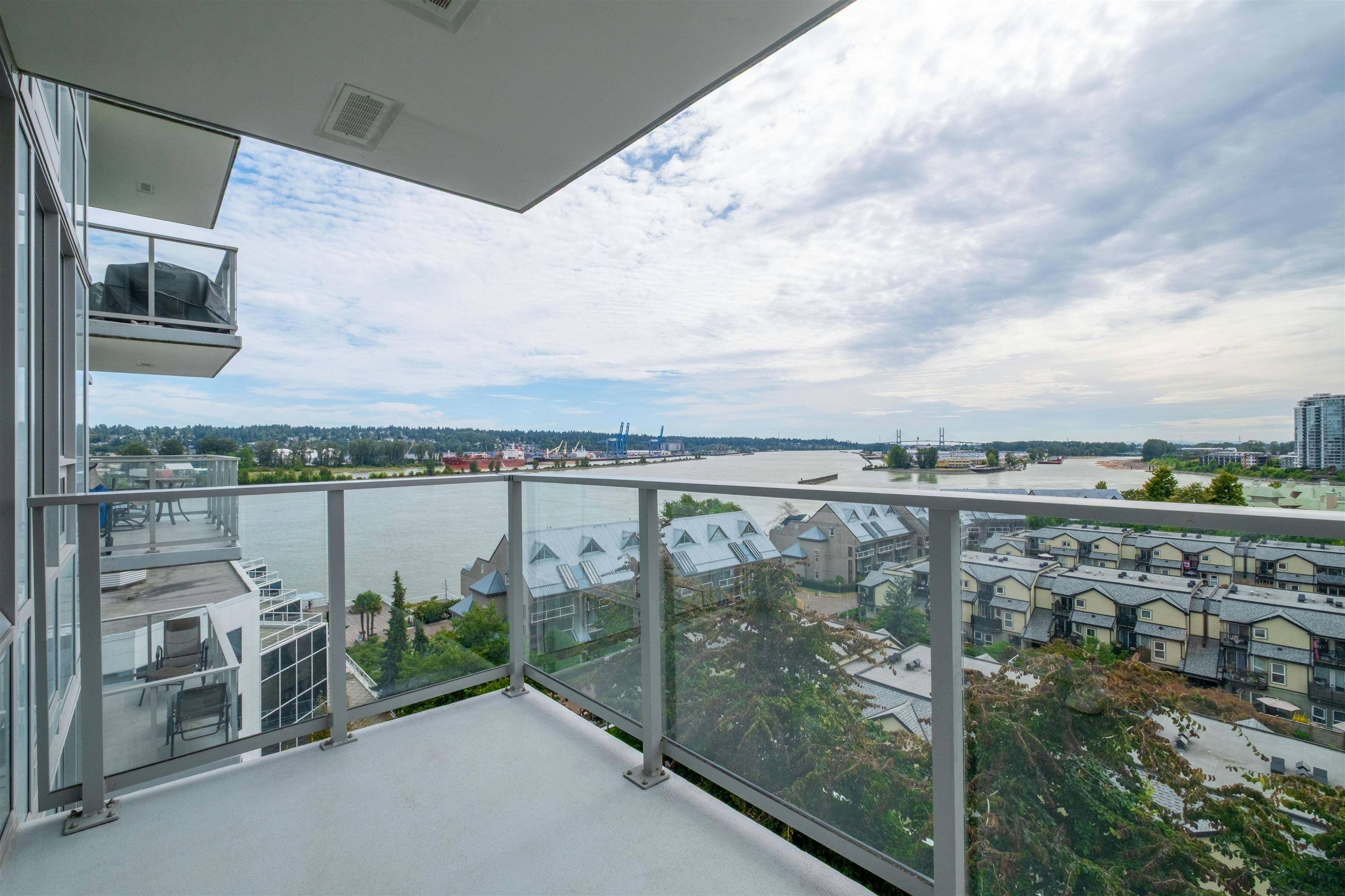 1012-988 Quayside Drive, New Westminster, BC, V3M 0L5 - 25