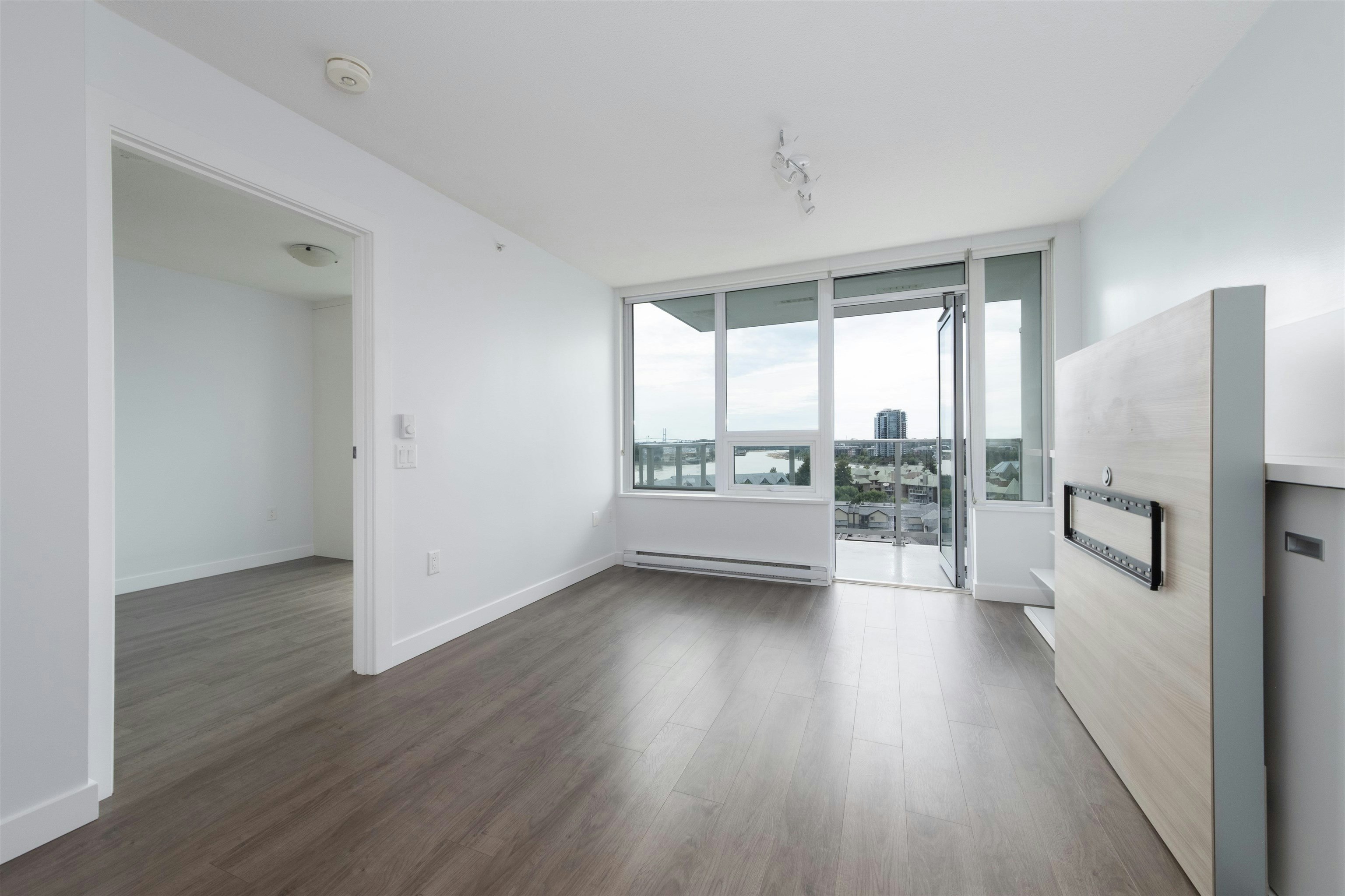 1012-988 Quayside Drive, New Westminster, BC, V3M 0L5 - 13
