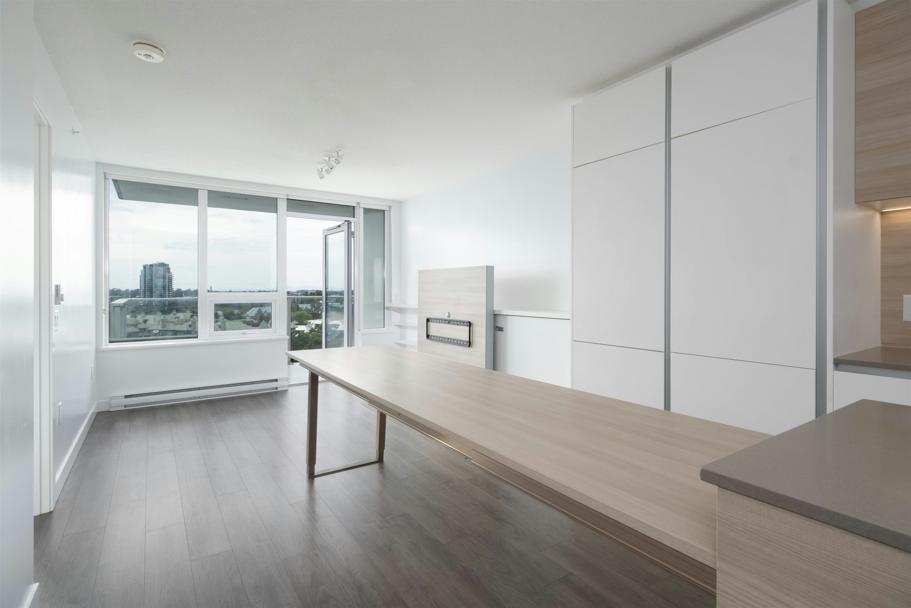 1012-988 Quayside Drive, New Westminster, BC, V3M 0L5 - 16