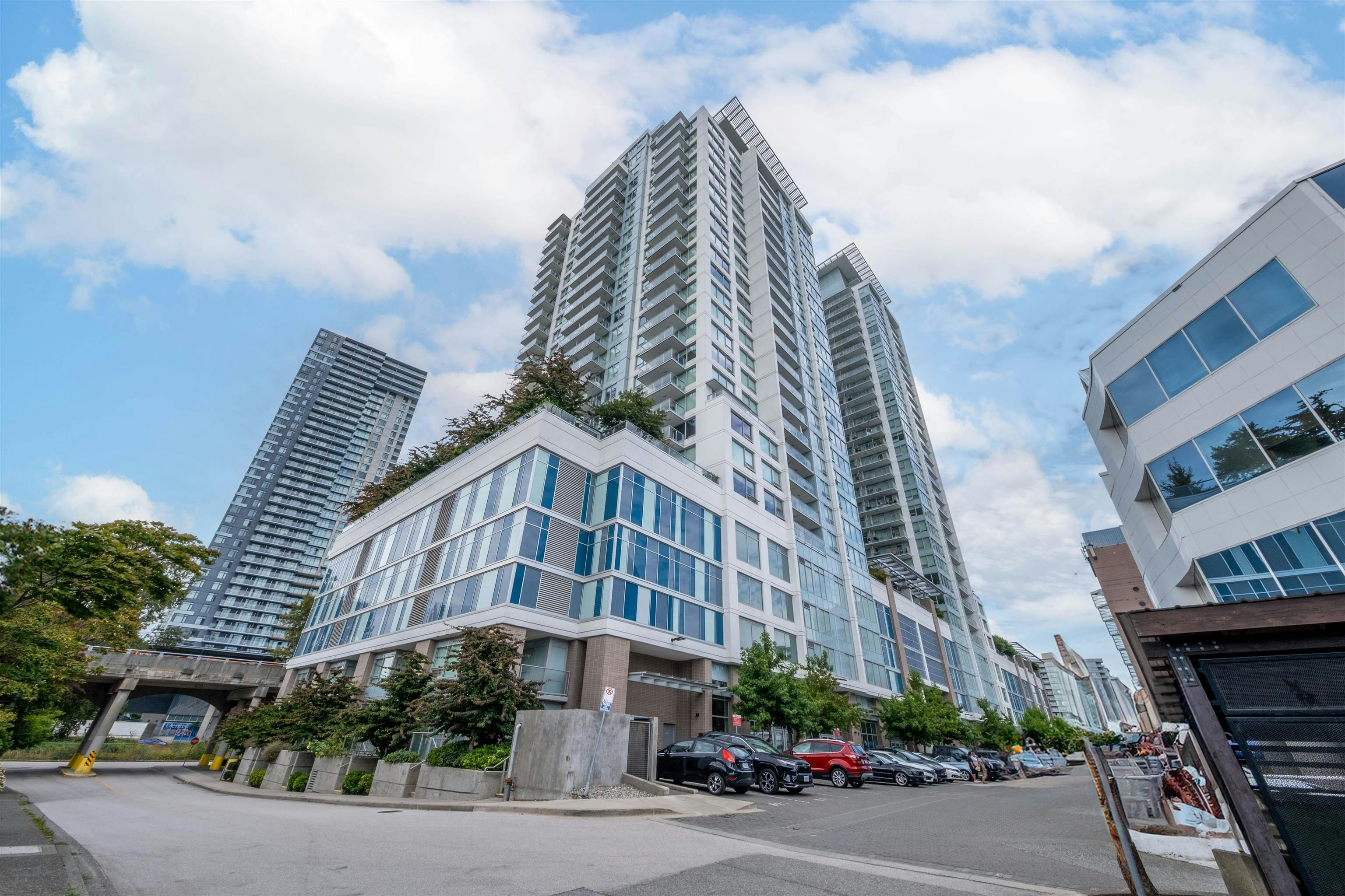 1012-988 Quayside Drive, New Westminster, BC, V3M 0L5