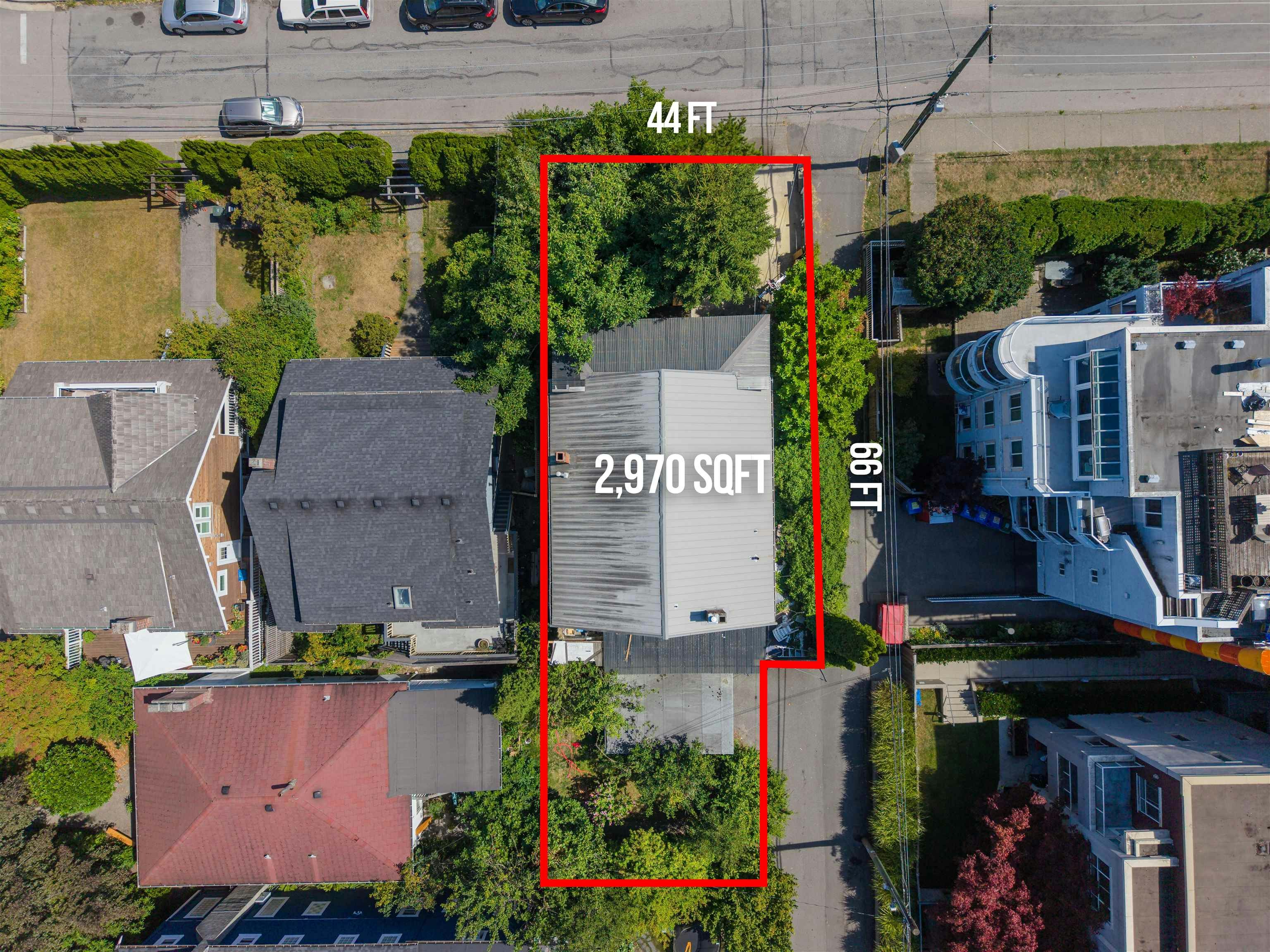 2413 Collingwood Street, Vancouver, BC, V6R 3L3