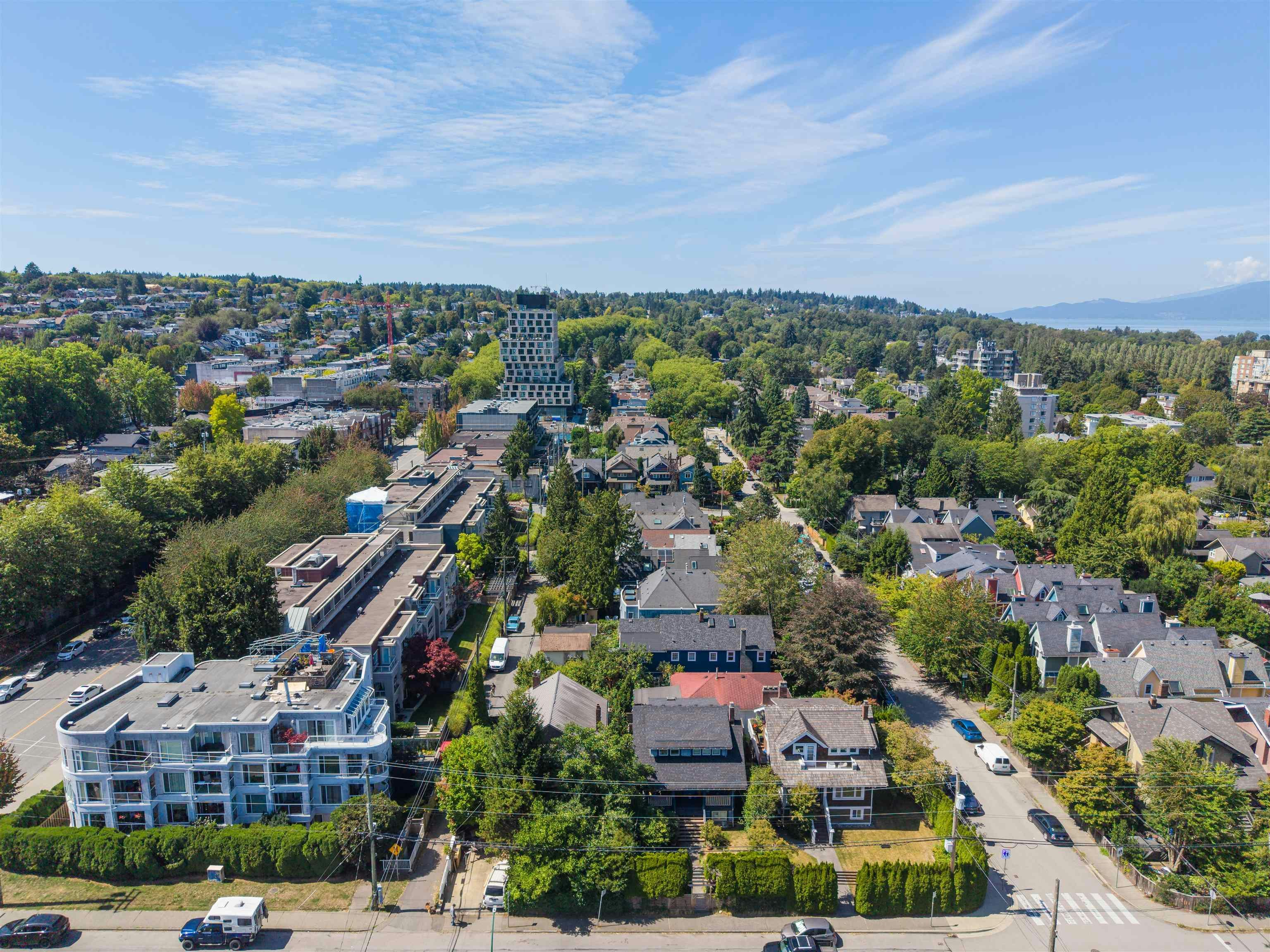 2413 Collingwood Street - 5
