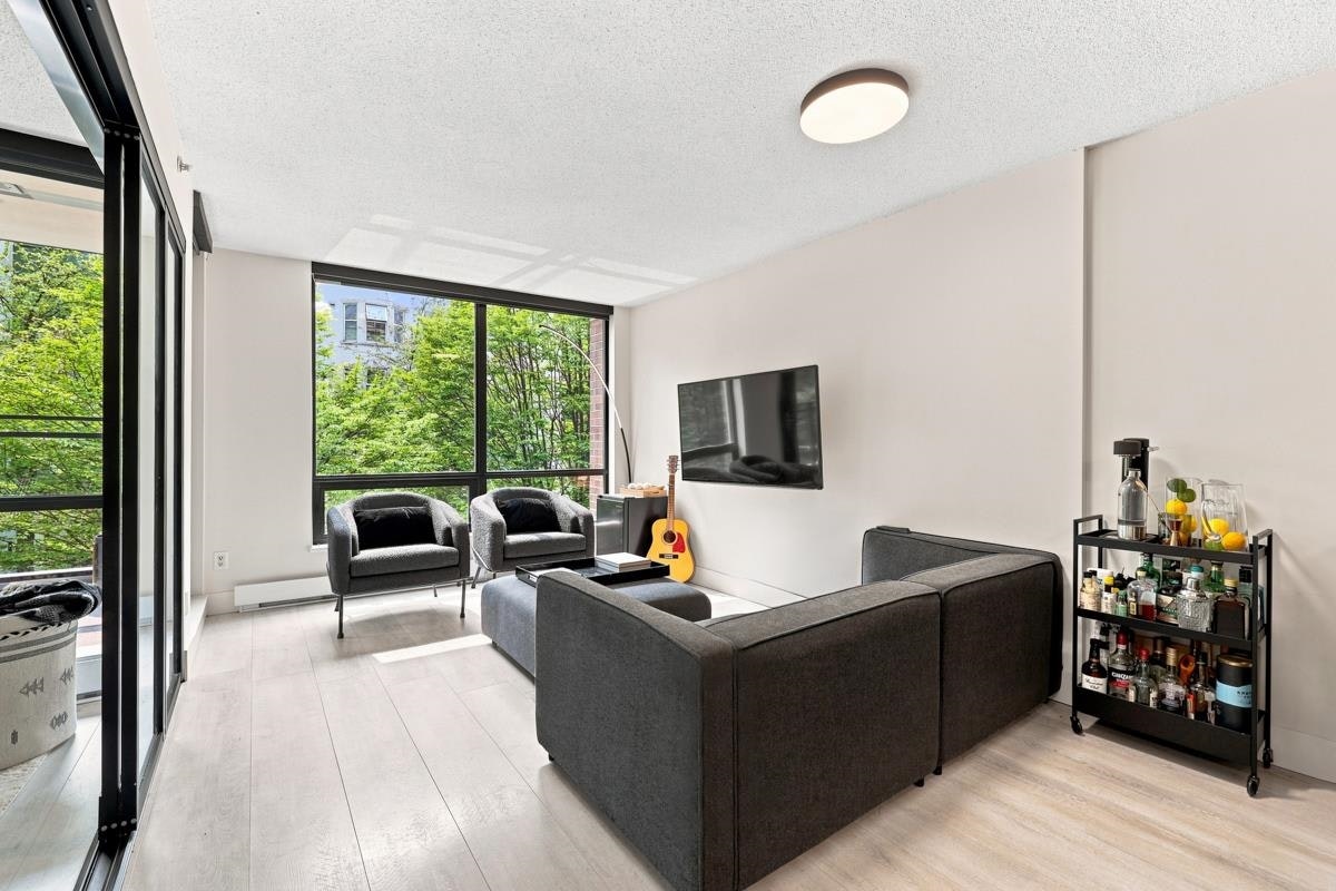 212-1082 Seymour Street, Vancouver, BC, V6B 1X9 - 6