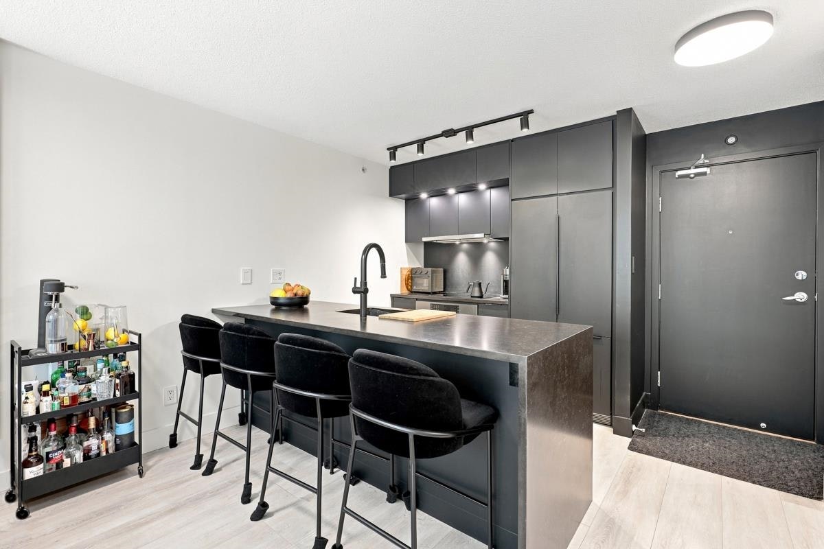 212-1082 Seymour Street, Vancouver, BC, V6B 1X9 - 3