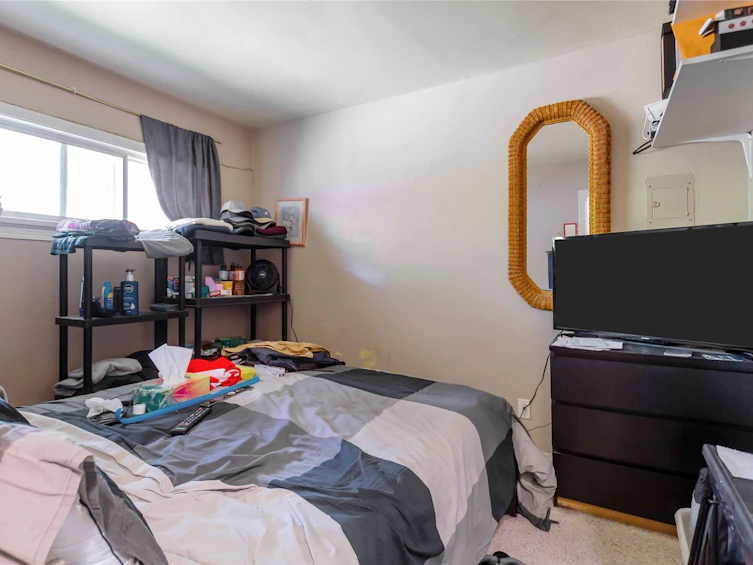 13897 100 Avenue, Surrey, BC, V3T 1J4 - 12