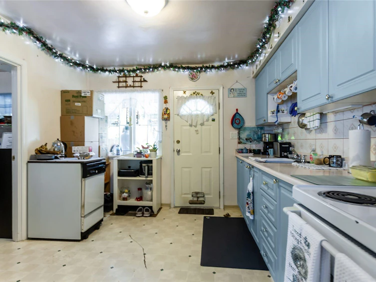 13897 100 Avenue, Surrey, BC, V3T 1J4 - 7