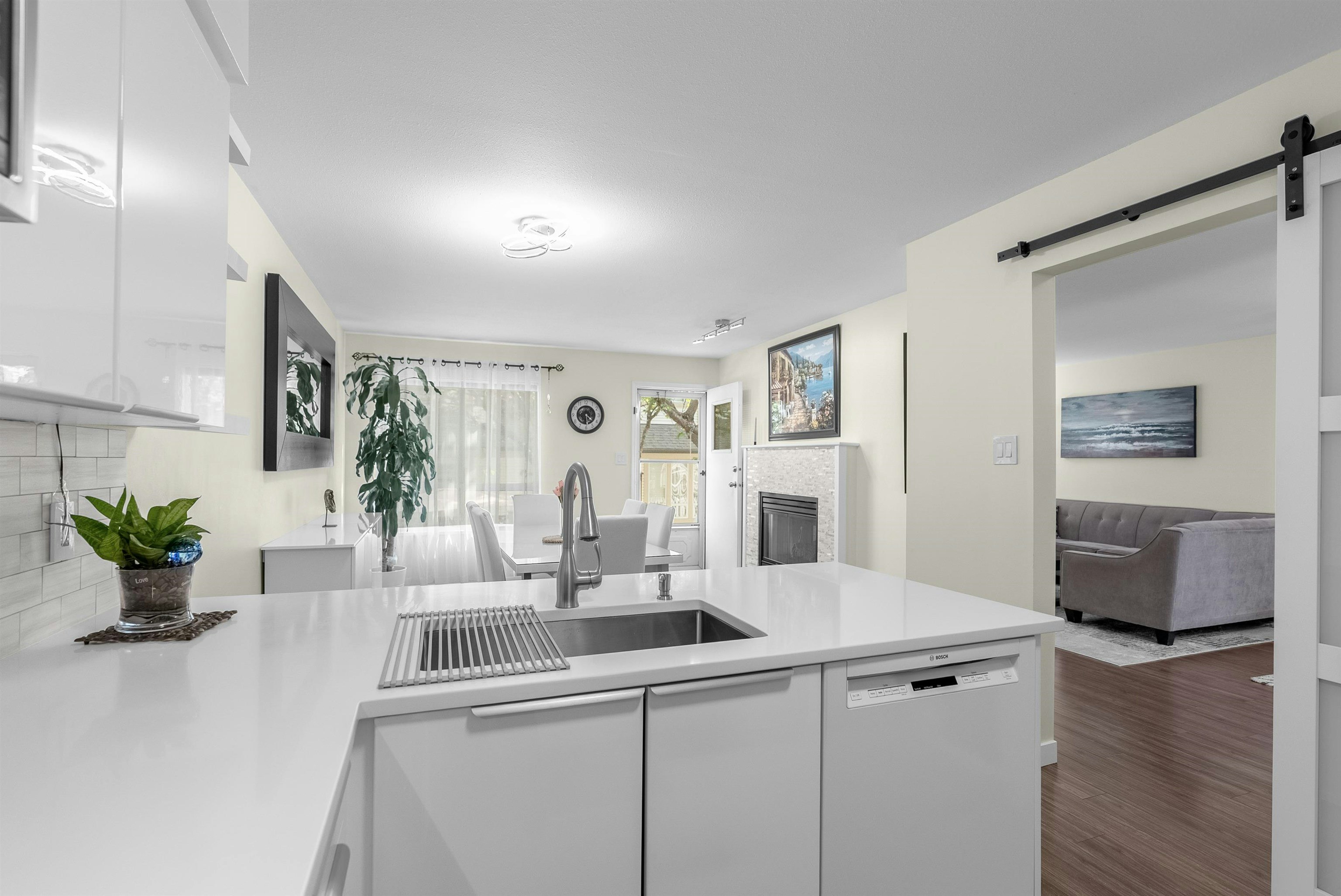 13-16318 82 Avenue, Surrey, BC, V4N 0N9