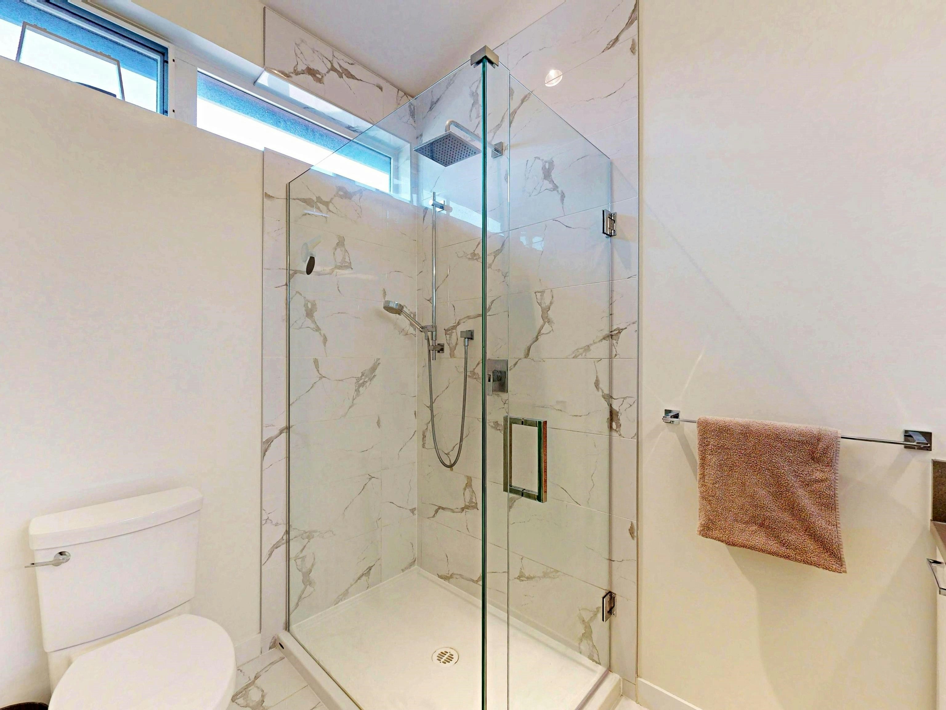 4527 Earles Street, Vancouver, BC, V5R 3R1 - 22