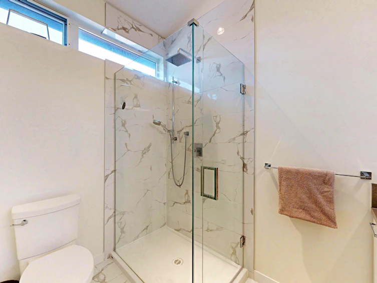 4527 Earles Street, Vancouver, BC, V5R 3R1 - 22