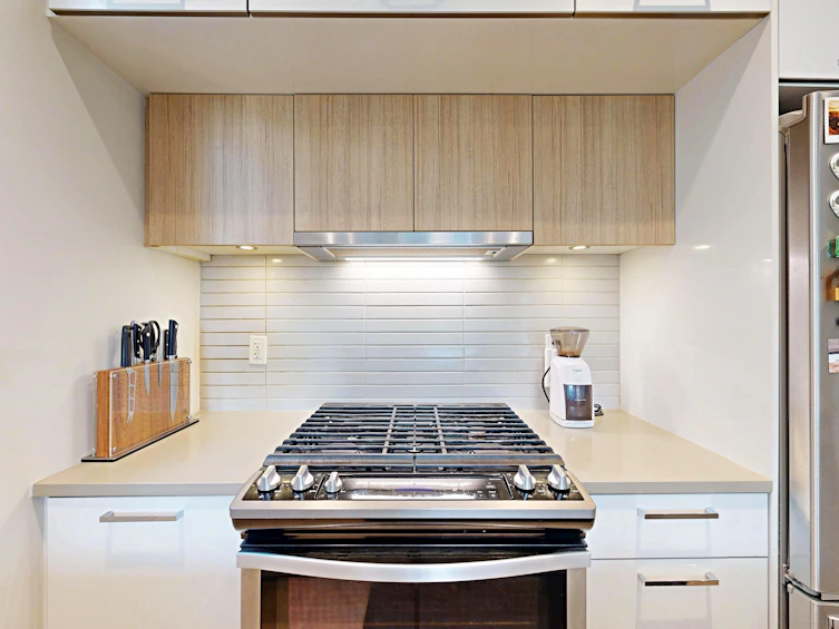 4527 Earles Street, Vancouver, BC, V5R 3R1 - 11