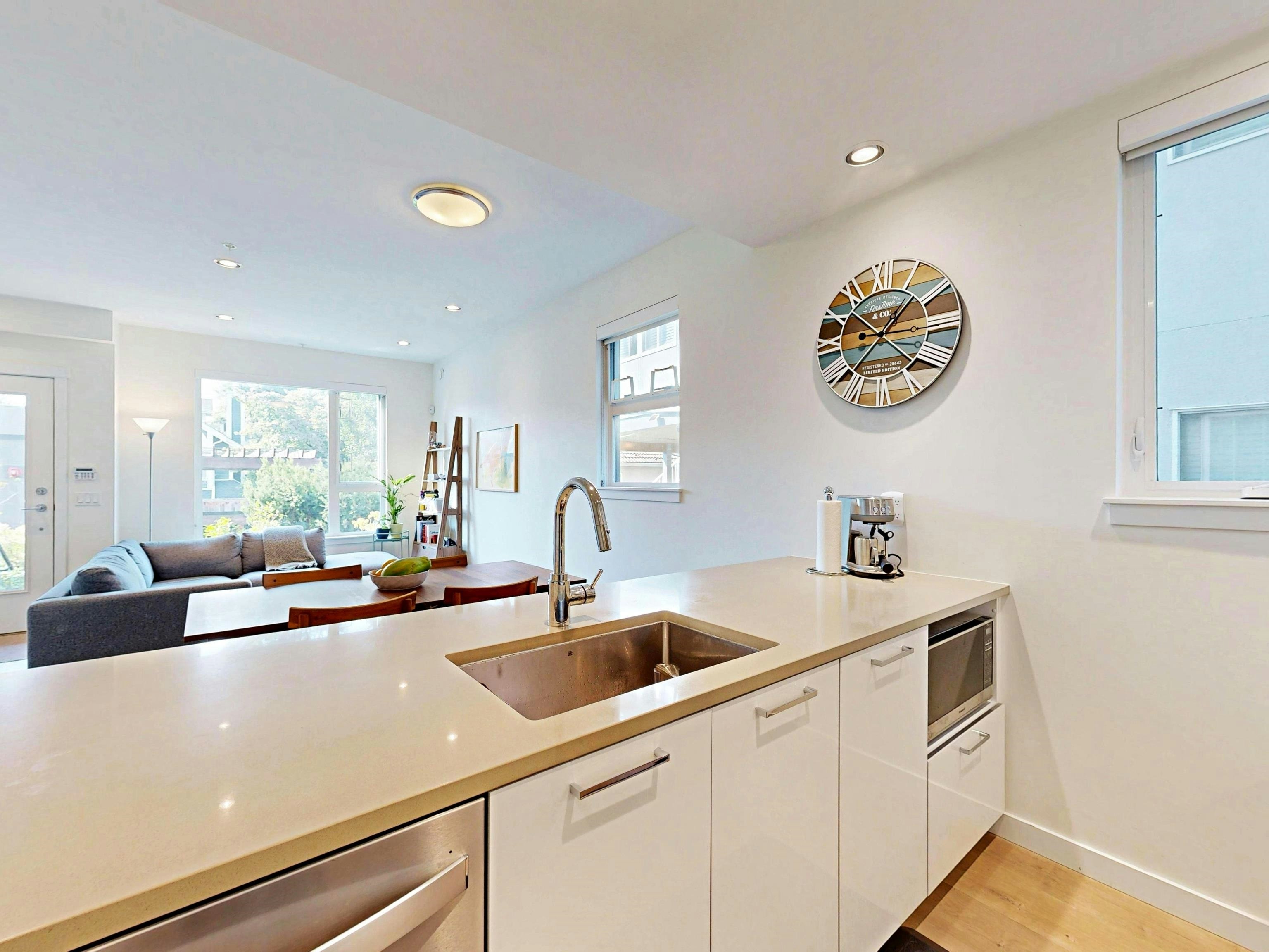 4527 Earles Street, Vancouver, BC, V5R 3R1 - 12