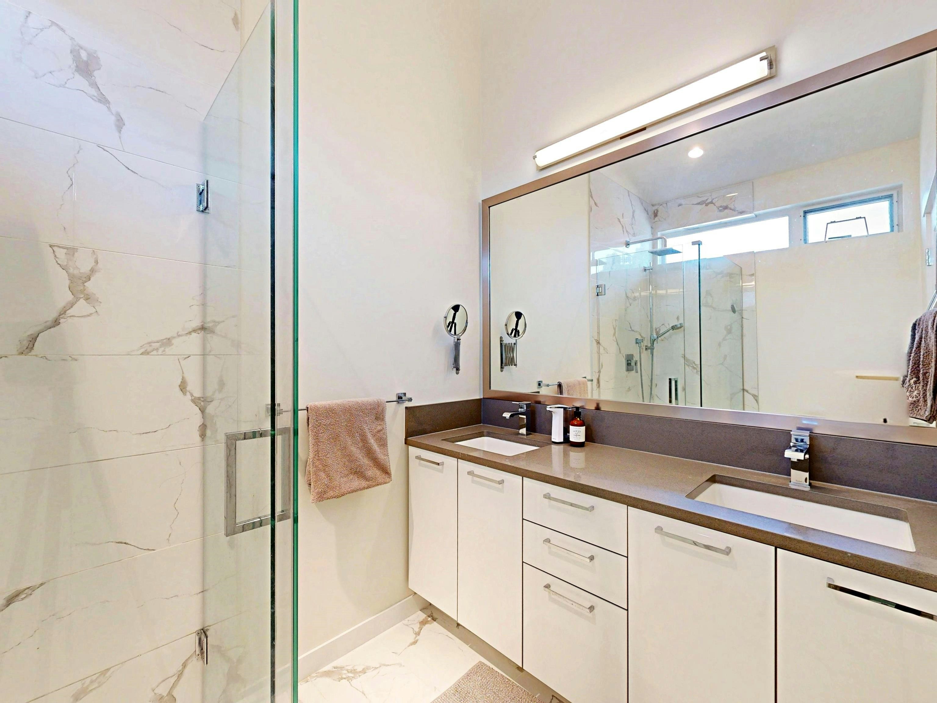 4527 Earles Street, Vancouver, BC, V5R 3R1 - 24