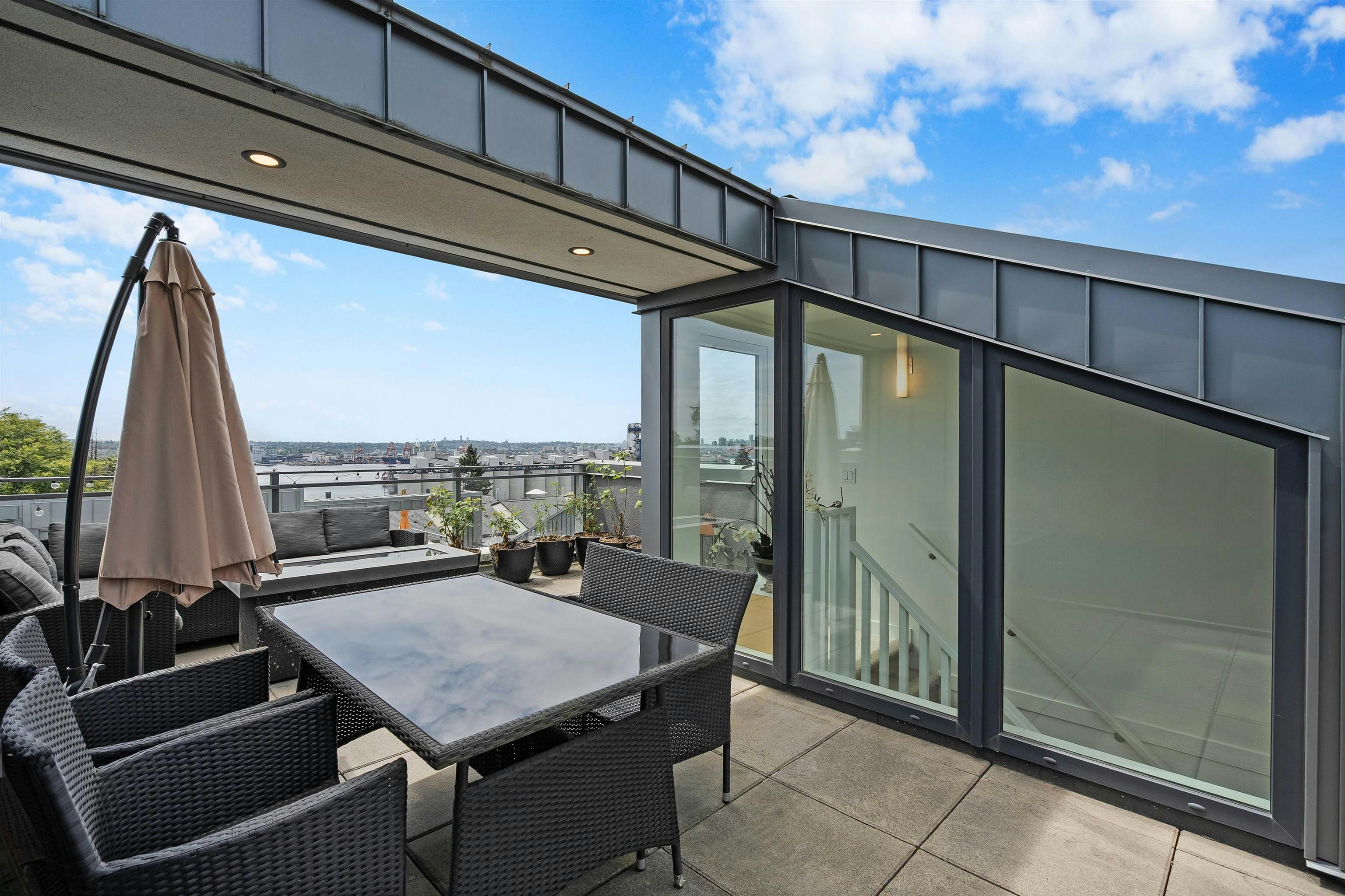 207-649 E 3 Street, North Vancouver, BC, V7L 1G6 - 31