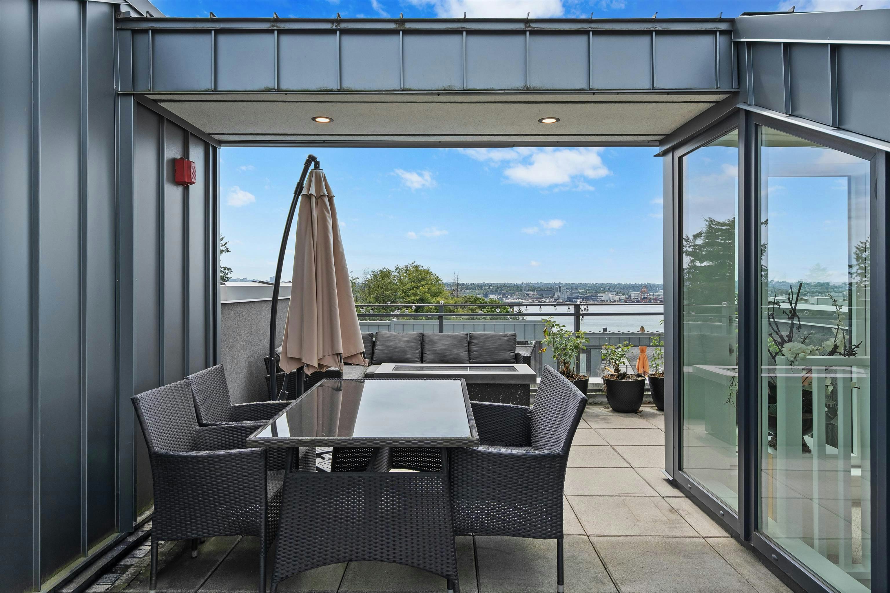 207-649 E 3 Street, North Vancouver, BC, V7L 1G6 - 33