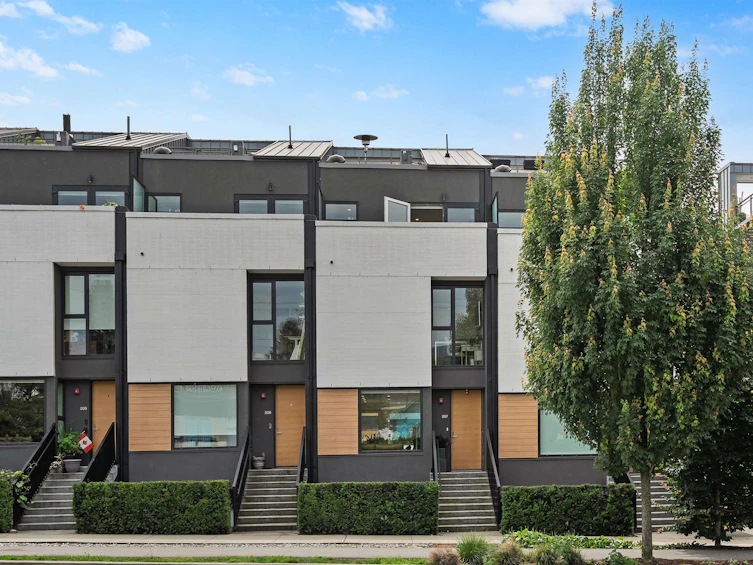 207-649 E 3 Street, North Vancouver, BC, V7L 1G6 - 30