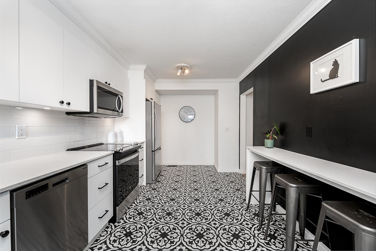 1258 Jefferson Avenue, West Vancouver, BC, V7T 2B1 - 12