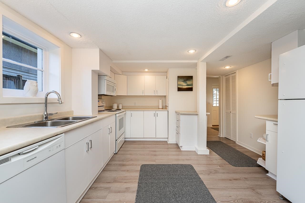 1258 Jefferson Avenue, West Vancouver, BC, V7T 2B1 - 29