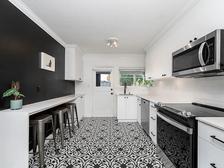 1258 Jefferson Avenue, West Vancouver, BC, V7T 2B1 - 10