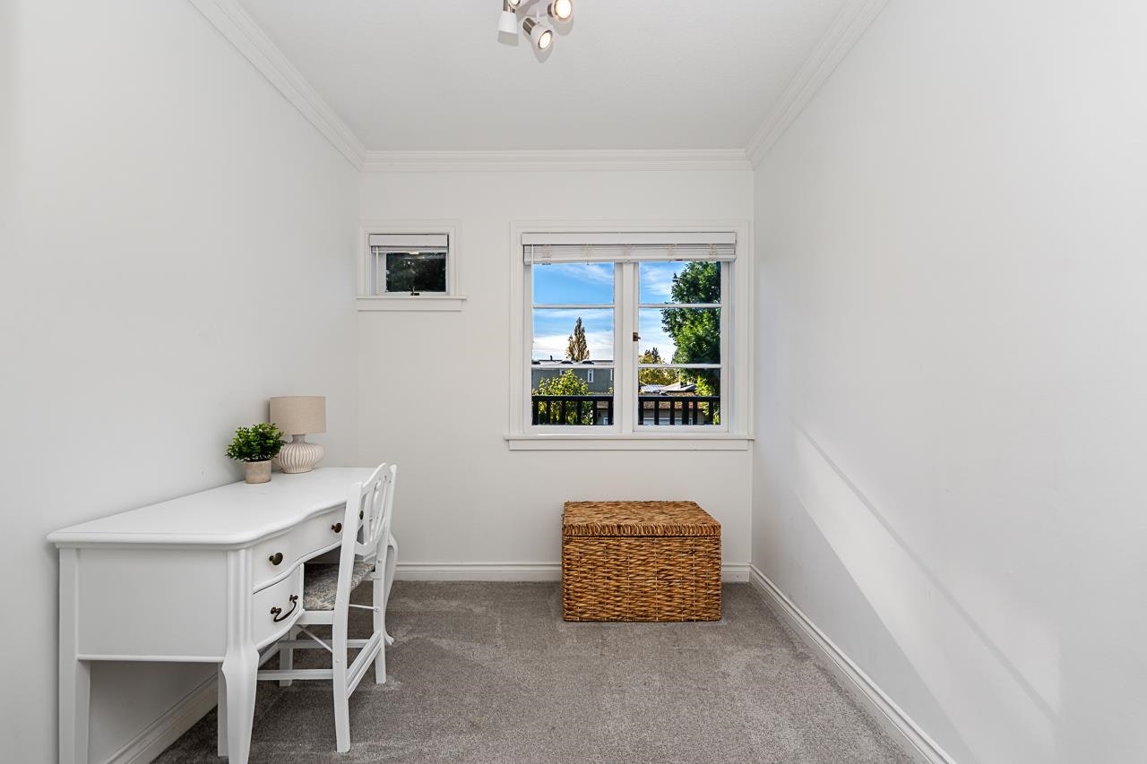 1258 Jefferson Avenue, West Vancouver, BC, V7T 2B1 - 21