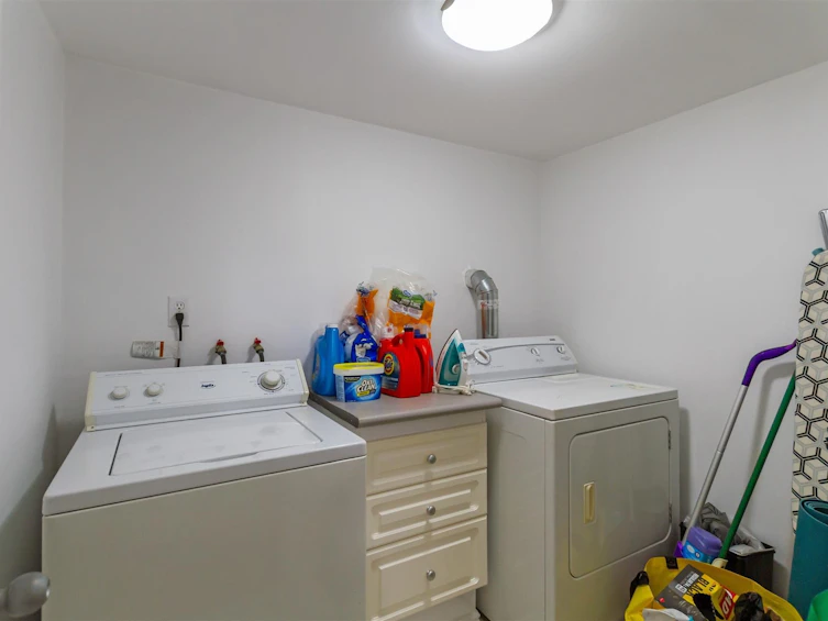 1925 Adanac Street, Vancouver, BC, V5L 2E5 - 24